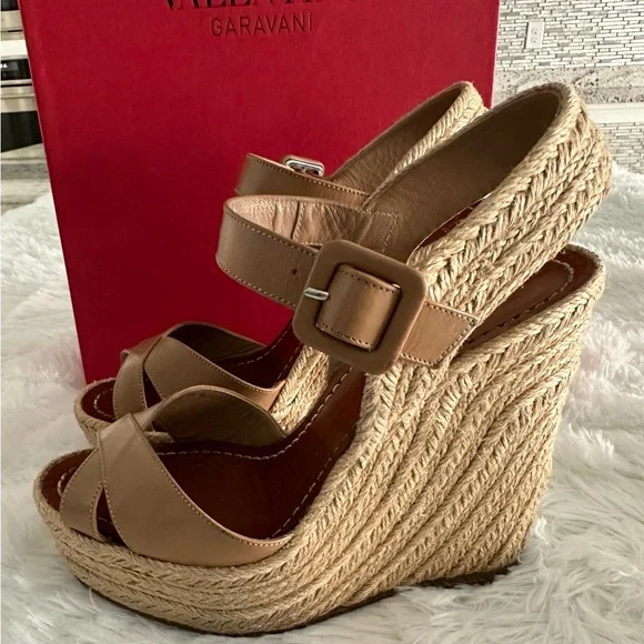 Authentic Valentino Garavani espadrilles wedges shoes sz 35